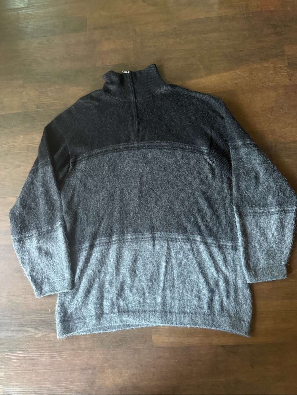 Men's Two-Tone Gray Quarter-Zip Wool Sweater XL